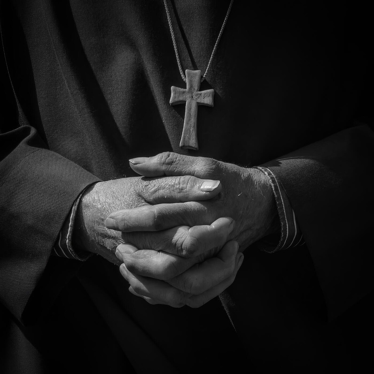 "Hände eines Mönchs"