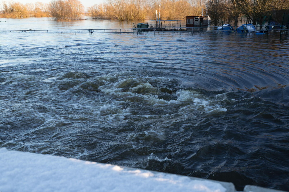 Jeetzel-Hochwasser die Pumpen laufen