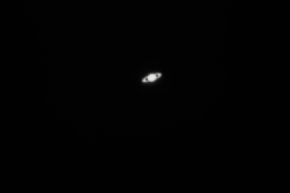 mrda 03 56 39.avi Saturn 300 x