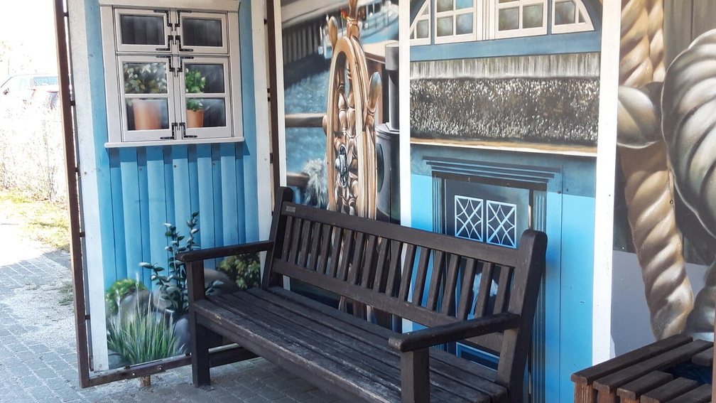 Bushaltestelle in Ahrenshoop (1)