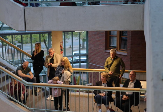 Vernissage zur Fotoausstellung "NUR FÜR GÄSTE"