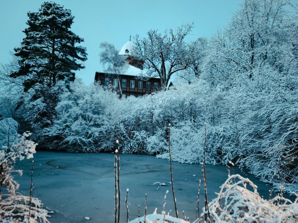 rhen Waldemarturm im Schnee